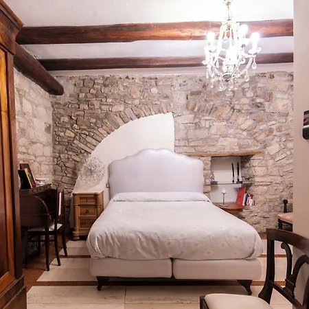 La Cantina Del Convento Bed & Breakfast 3*
